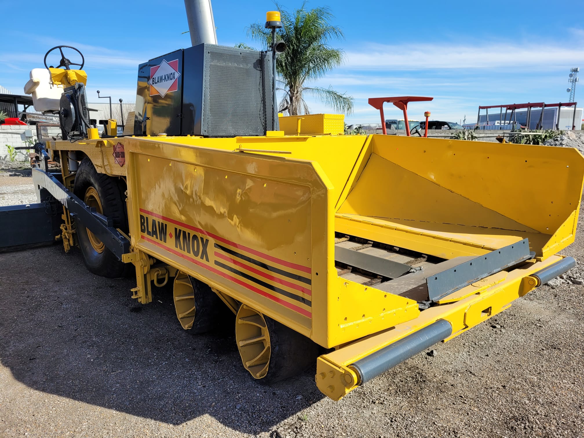 1994 Blaw Knox PF180H