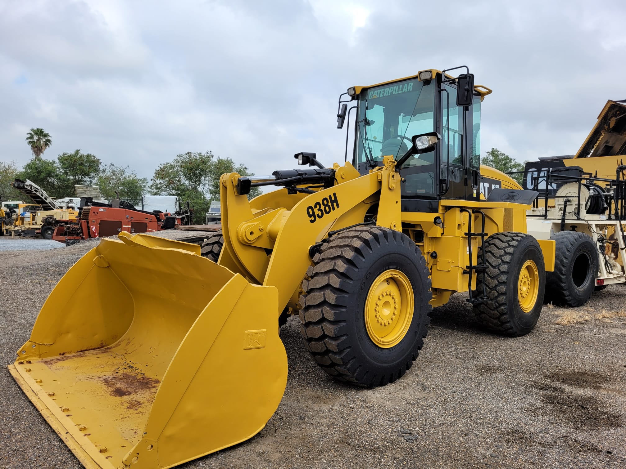 2012 CAT 938H
